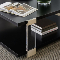 Table basse carrée moderne de luxe en acrylique sur mesure, plateau en verre fait main, base en métal doré, ensemble de salon incluant une table d'appoint
