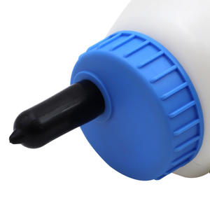 <span class=keywords><strong>Prix</strong></span> bas 2L 4L robinet à tournant sphérique noir bovins moutons mangeoire à <span class=keywords><strong>lait</strong></span> européen en plastique bétail veau chèvre mamelon Pot d'alimentation - Product Image 4