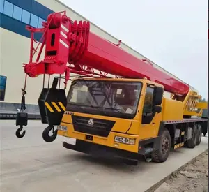Gebrauchte 8 Tonnen chinesische Hydraulik kran XCT8L4 4-teilige kleine mobile LKW-Kran zu verkaufen