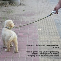 Laisse de dressage pour chien en corde tressée kaki avec poignée confortable en silicone courbée, réglable et anti-étranglement