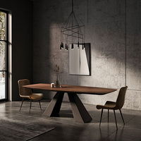 Tables et chaises en bois de conceptions modernes pour le restaurant Ensemble rectangulaire en bois solide de la table à manger 6 8 places de chaises