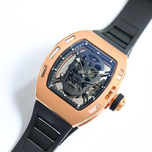 รุ่นทูร์บิญองสุดคลาสสิกที่ได้รับการยกย่องอย่างเป็นทางการแล้ว เพื่อมอบเกียรติแก่ความสามารถอันไม่มีใครเทียบของคุณ นาฬิกาจักรกล - Product Image 6