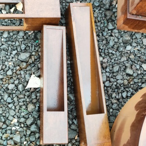 Lampadaire en acier corten à tube fin, élégant, pour villa, éclairage extérieur pour allée - Product Image 6