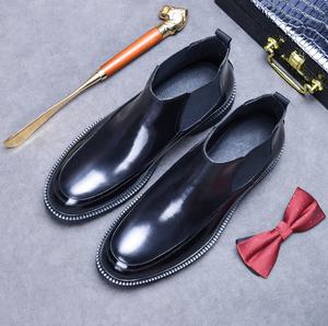 Chaussures d'affaires formelles à la mode pour hommes en cuir véritable de grande taille personnalisées de haute qualité - Product Image 1