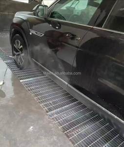 <span class=keywords><strong>Grigliato</strong></span> in Acciaio Forato Zincato, Pannello Perforato per Copertura di Canali di Drenaggio, Passerelle Industriali, Piattaforme e Gradini - Product Image 6
