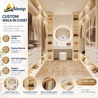 Armoire intégrée sur mesure OEM ODM avec éclairage LED doux, étagères de présentation, couleur blanc crème, pour appartement, dressing ou chambre