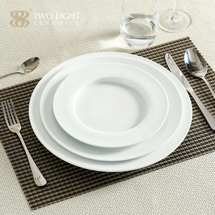 Custom Wit Gedrukt Serveren Porselein Diner Platen Sets Keramische Bruiloft Platen Voor Restaurant Keramische Plaat Set Servies