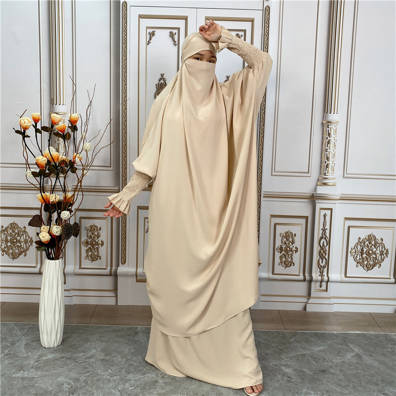 Beige claro