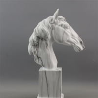 Souvenirs liés aux animaux de résine de nouvelle conception de prix usine avec le décor de table de cheval de cheval