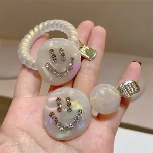 Corée 2023 nouvelle perle d'acide acétique diamant Smiley fantôme coloré téléphone anneau cheveux corde strass été côté pince épingle à cheveux SP246
