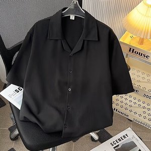 <span class=keywords><strong>เสื้อ</strong></span>เชิ้ตผ้า<span class=keywords><strong>ไหม</strong></span>พิมพ์ลายจีบ แขนสั้น สไตล์ญี่ปุ่น ทรงหลวม คอปกคิวบา ดีไซน์ทันสมัยสำหรับฤดูร้อน สไตล์แบดบอย - Product Image 5