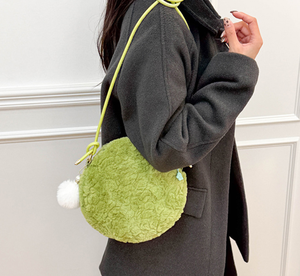 2026 新款热销时尚可爱毛绒斜挎包可批发 - Product Image 2