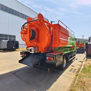 Vente directe usine – Neuf – Camion-citerne d'aspiration d'eaux usées ISUZU 4x2 Diesel Jet Vacuum 6 m³ à transmission manuelle – À vendre - Product Image 1