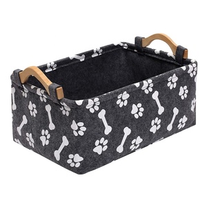 <span class=keywords><strong>Panier</strong></span> de rangement pour jouets pour chiens en feutre avec poignées en <span class=keywords><strong>bois</strong></span> - Product Image 1