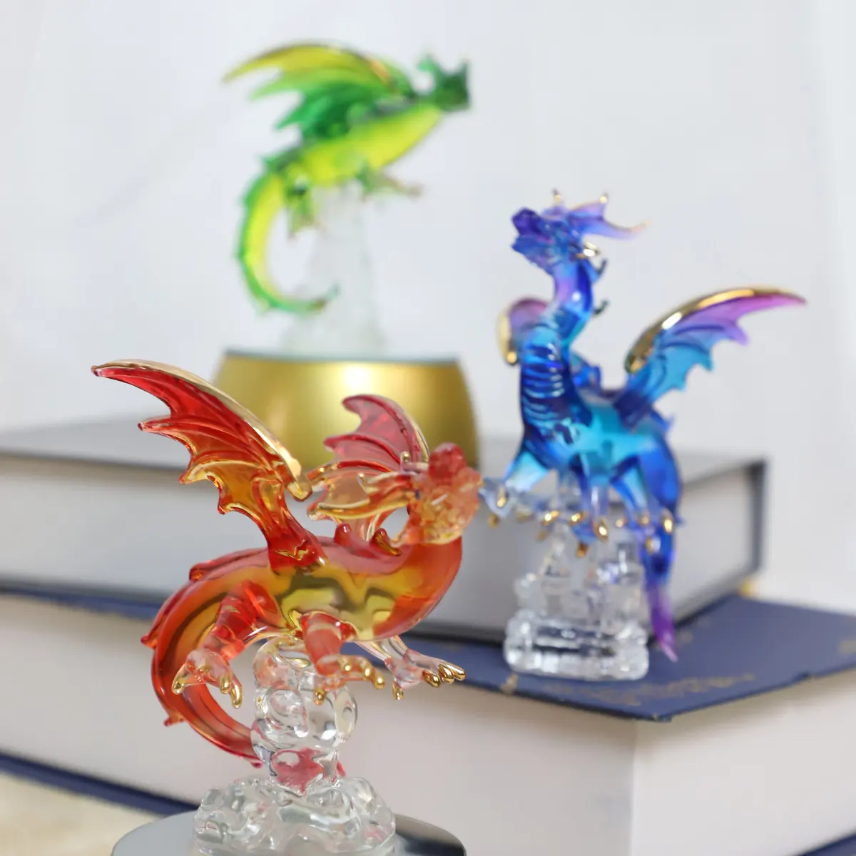 Personalizado vidro Natal ornamento vidro artesanato mão pintado soprado vidro ocidental Dragon Statue Figurines atacado