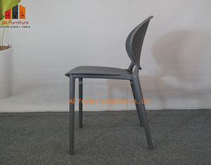 <span class=keywords><strong>Chaise</strong></span> de salle à manger moderne minimaliste en plastique, dossier perforé rond, légère et imperméable, pour la maison et les espaces commerciaux - Product Image 5