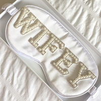 Masker Mata Pengantin Putih Bahan Lembut Berlian Masker Tidur Pengantin untuk Pijat Mata Mutiara Hadiah Bridal Shower untuk Mengatur Tidur Malam