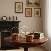 Panier de rangement miniature en rotin et plastique tressé fait main, design floral marron et blanc, adapté aux enfants, panier cadeau à bas prix