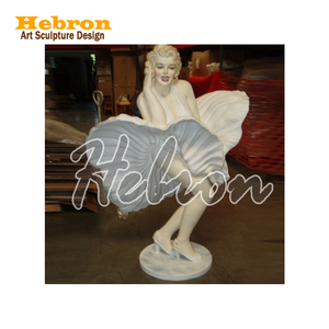 Maßgefertigte Lebensgroße Fiberglas Marilyn Monroe Skulptur Menschliche Statue Handgefertigt Handbemalt für Oster- und Valentinstag-Dekoration - Product Image 3