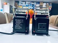 Convertisseur de tension portable 220V/110V 100W/300W/500W/1000W Transformateur élévateur et abaisseur de tension