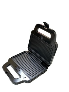 Dispositivo de Cocina de 800W, Nueva Plancha para Panini, Waffles y Sándwiches para Uso Doméstico y Hotelero, Mini Wafflera - Product Image 4