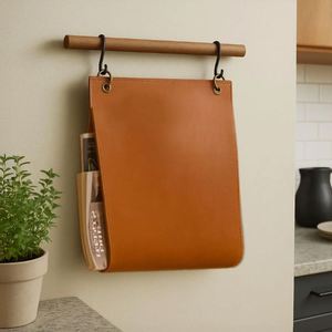Organisateur mural suspendu en similicuir pour magazines et rangement domestique - Product Image 1