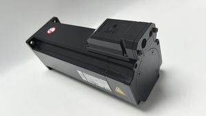 دعم فني احترافي لمحرك سيرفو ELAU طراز SM-100/40/050/P0/45/S1/B0 - Product Image 3