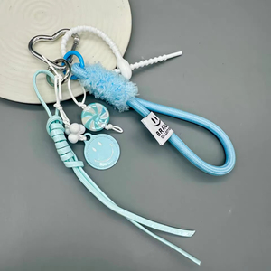 Matériaux de fabrication de sacs en gros, nouveau porte-clés avec pendentif visage souriant, cordon, pendentif pour téléphone portable, accessoires de porte-clés - Product Image 3