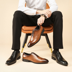 รองเท้าหนังแท้สไตล์บรอกสำหรับผู้ชาย ฤดูใบไม้ผลิ 2026 รองเท้าทางการสไตล์อังกฤษสำหรับวัยรุ่น รองเท้าแต่งงานทันสมัย รองเท้าสุภาพบุรุษ - Product Image 2