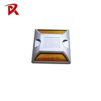 Penanda Jalan Reflektif Prisma Intensitas Tinggi Tahan Air IP 68 Aluminium Reflektif untuk Keamanan Jalan