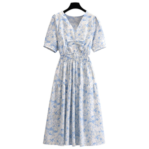 Vestido floral de verano caliente para mujer Nuevo estilo retro francés Tela wosted ecológica decorada con botones de encaje Diamantes - Product Image 1