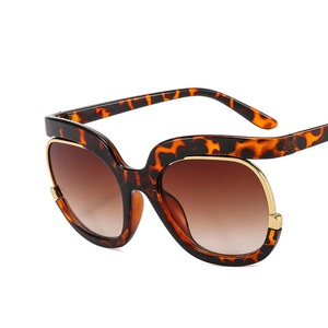 Customized Personalized <b>Sunscreen</b> Sunglasses Fashionable and Trendy Uv Resistant Sunglasses - Product Image 6