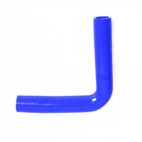 Raccord coudé en silicone à 90 degrés de 2 3/4'' pour la connexion des tuyaux de refroidissement du moteur