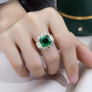 Messi Jewelry MSR-1791 18K Yellow Gold Asscher Cut Claw Setting Fashion <b>Ring</b> Fancy Design Emerald <b>Ring</b> - Product Image 6
