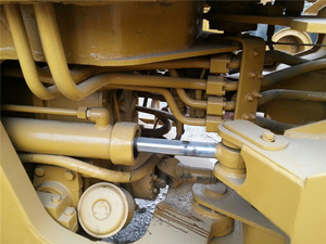 Cargadora Frontal Usada CAT 936E 966H de 15 Toneladas con Motor de 92KW, Caja de Cambios y Bomba en Venta - Product Image 5