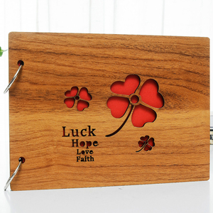 <span class=keywords><strong>Album</strong></span> Fotografico in Legno Fatto a Mano di Alta Qualità 16*21,8cm con 60 Pagine e Copertina Intagliata per Registrare <span class=keywords><strong>Ricordi</strong></span> - Product Image 1