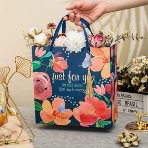 Bolsa de Regalo Floral Cuadrada Homeral de 10 Pulgadas, Azul Marino, con Flores Doradas en Relieve, Asa de Listón y Papel de Seda Incluido, para San Valentín o Cumpleaños - Product Image 5