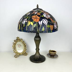 Lámpara de Mesa LED Tulipán con Cúpula de Vidrio Estilo Mediterráneo, Flexible, Ecológica, de Longhuijing, 16 Pulgadas, AC E26, para Lectura Junto a la Cama - Product Image 4