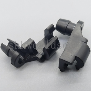 Clip di bloccaggio per cofano (100 pz/sacchetto) per lato sinistro, compatibile con 16607593, 9815325, D2VZ6521952A, 4003673L, 2945109L, 4658677 - Product Image 3