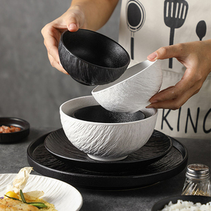 <span class=keywords><strong>Set</strong></span> di Stoviglie in <span class=keywords><strong>Porcellana</strong></span> Moderna Nordica Resistente con Texture Rocciosa, Ciotole e <span class=keywords><strong>Piatti</strong></span> Bianchi e Neri per Hotel e Ristoranti - Product Image 3