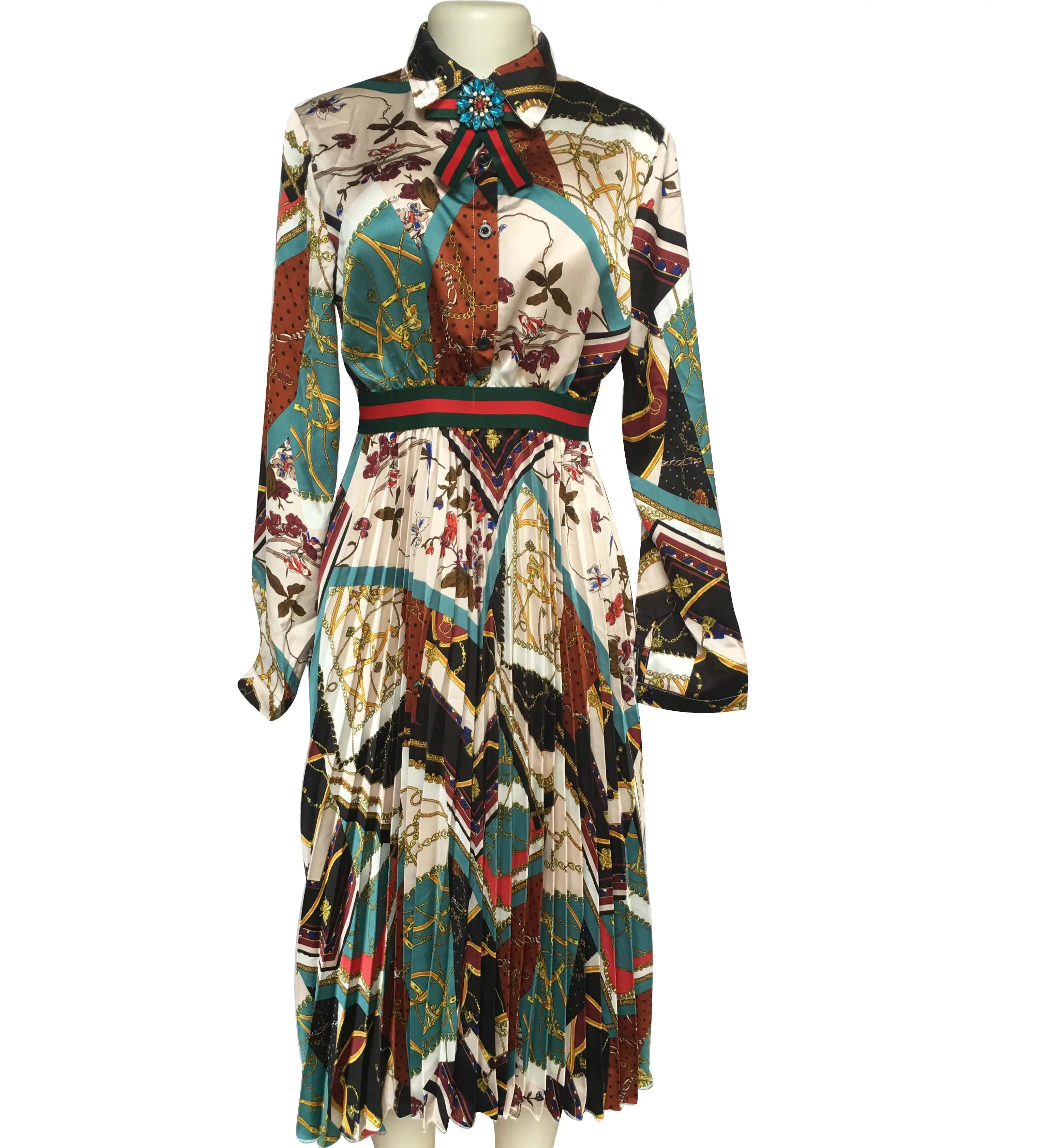 फैक्टरी ग्रीष्मकालीन देवियों लंबी आस्तीन Pleated महिलाओं के अफ्रीकी लेडी वस्त्र आकस्मिक साटन पोशाक