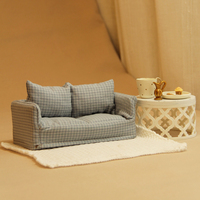 Maison de poupée-Scale Mouse Figure & Mini Bed/Sofa Set-Charmant cadeau de décoration pour la maison