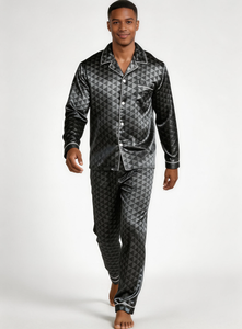 Pyjamas en soie pour hommes, ensemble de vêtements de maison de luxe personnalisés pour hommes, vêtements de détente doux et rafraîchissants, vêtements de nuit pour hommes, production en gros en usine - Product Image 5