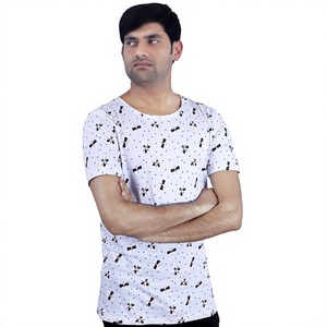 T-shirts personnalisés pour hommes en coton 100% pour le fitness, imprimés de dessins animés avec logo numérique sur le devant, écologiques et respirants - Product Image 1