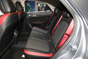 Ora Good Cat GT <span class=keywords><strong>Mulan</strong></span> Edition 2024 Usado, 401 km de Autonomía NEDC, Motor 126, Batería de 30-50 kWh, Hatchback Eléctrico de Lujo, Volante a la Izquierda - Product Image 4