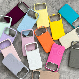 Funda Trasera de Silicona con Diseño Simple de Ondas S123 para iPhone 15 16 17 Pro Max, con Marco Metálico para la Cámara - Product Image 5