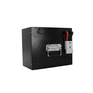 Conversión de Combustible <span class=keywords><strong>a</strong></span> Eléctrico con <span class=keywords><strong>Motor</strong></span> de 20KW (Pico de 55KW) y Paquete de Baterías de Litio para Autos Clásicos - Product Image 1