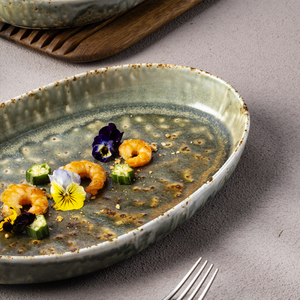 Assiettes Vertes en Céramique Épaisse Émaillée au Four YAYU, Résistantes à la Chaleur, Vaisselle Durable pour Restaurant, Fabricant Personnalisé - Product Image 3