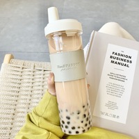 Bon marché Ins personnalisé 850ml grande capacité gobelet sans bpa voyage bouteille d'eau en plastique réutilisable avec paille/manchon