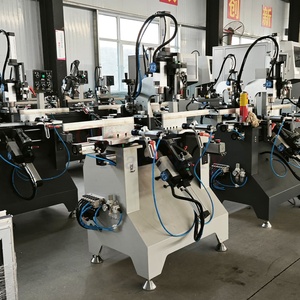 Machine de fraisage de copie 3 axes pour le perçage de trous de serrures de porte, le fraisage de rainures d'eau, le traitement de rainures PVC et le perçage à un bit pour l'aluminium - Product Image 2